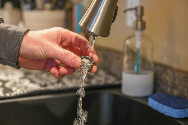 Wie funktioniert ein Wasserhahnbelüfter, um Wasser und Energie zu sparen? 8 How Does A Faucet Aerator Work 1 1